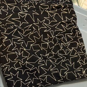 LuLaRoe Black Star Pattern Leggings